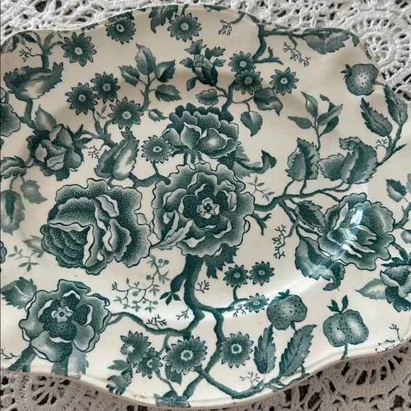Vintage Johnson Brothers English Chippendale Green Platter - Picture 4 of 8